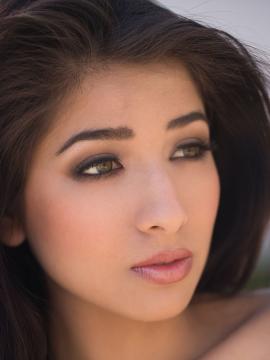 Megan Salinas — photo 8 of 24