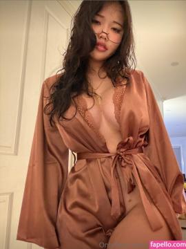 yinahomefi Nude Leaks OnlyFans - Fapello — photo 11 of 200