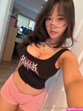 yinahomefi Nude Leaks OnlyFans - Fapello — photo 36 of 200