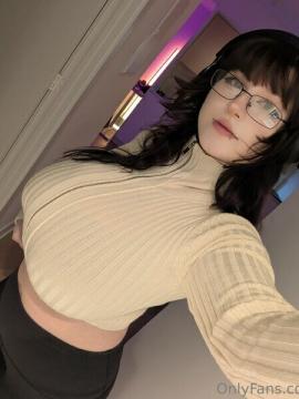 Robin Grey / _littlerobin_ / _littlerobin_1 / hangylegalteen / mylittlerobin Nude Leaks OnlyFans - Fapello