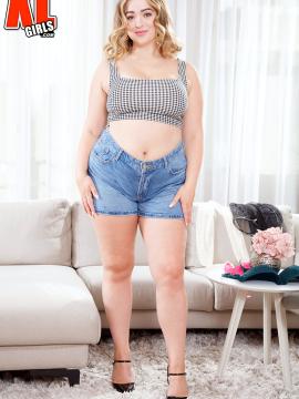 Hurray for Elodie Wray — photo 1 of 16