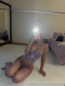 OnlyFans - Ana Reign / @yourfavblondie23 — photo 78 of 210