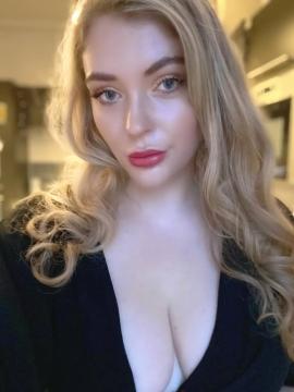 OnlyFans - Daisy Hall / @dhallxox — photo 141 of 150