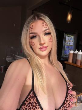 OnlyFans - Dee / @baristaa_dee — photo 18 of 127