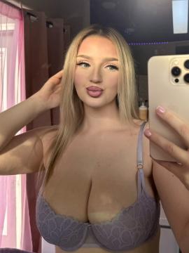 OnlyFans - Dee / @baristaa_dee — photo 49 of 127