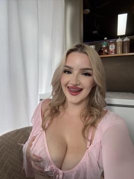 OnlyFans - Dee / @baristaa_dee — photo 80 of 127