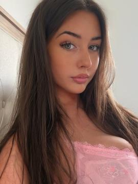 OnlyFans - Princess Willow / @armadillow3s — photo 17 of 100