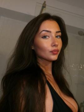 OnlyFans - Princess Willow / @armadillow3s — photo 19 of 100