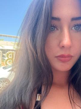 OnlyFans - Princess Willow / @armadillow3s — photo 50 of 100