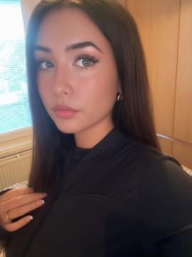 OnlyFans - Princess Willow / @armadillow3s — photo 58 of 100