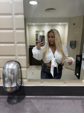 OnlyFans - Ella Murphy / @ellamurphy5 — photo 25 of 984