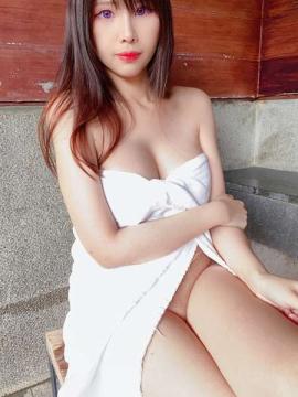 OnlyFans - KaYa Huang / @kayahuang — photo 20 of 882