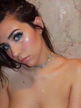 OnlyFans - kiki / @sadgirlkiki — photo 17 of 218