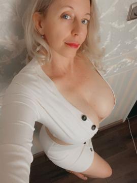 OnlyFans - Tunderose / @tunderose7 — photo 4 of 275