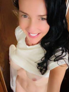OnlyFans - Lilrosiedoll / @lilrosiedoll — photo 143 of 850