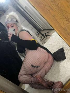 OnlyFans - QUEENHYRULE / @queenhyrule — photo 72 of 256
