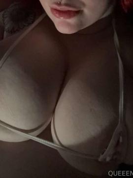 OnlyFans - QUEENHYRULE / @queenhyrule — photo 125 of 256