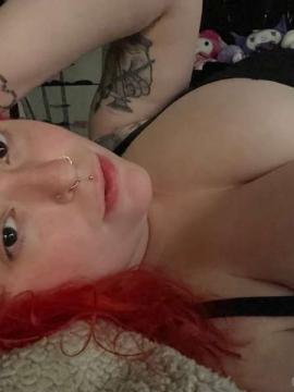 OnlyFans - QUEENHYRULE / @queenhyrule — photo 131 of 256