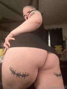 OnlyFans - QUEENHYRULE / @queenhyrule — photo 231 of 256