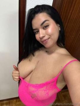 OnlyFans - u248566897 / @laracv — photo 404 of 434