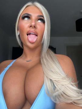 OnlyFans - Leonie / @sleoniex — photo 17 of 82