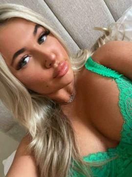 OnlyFans - Leonie / @sleoniex — photo 40 of 82