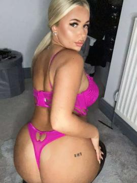 OnlyFans - Leonie / @sleoniex — photo 61 of 82
