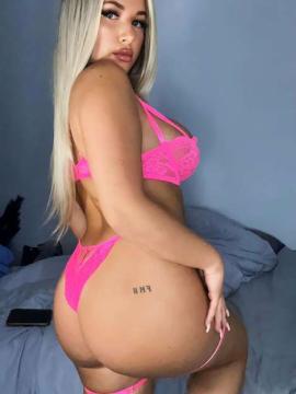 OnlyFans - Leonie / @sleoniex — photo 74 of 82