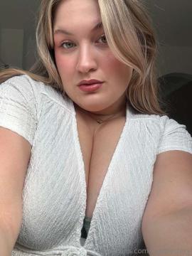 OnlyFans - Lisa / @lisamystery — photo 28 of 30