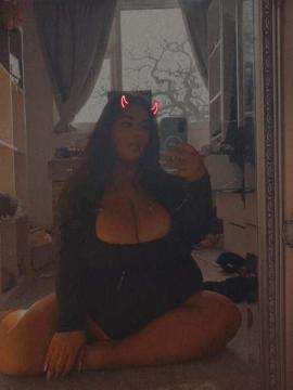 OnlyFans - Danielle / @mrsdanielle — photo 29 of 43