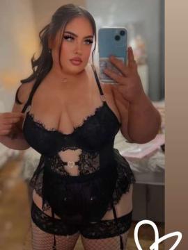 OnlyFans - Chloe townson / @chloetownson1212 — photo 33 of 187