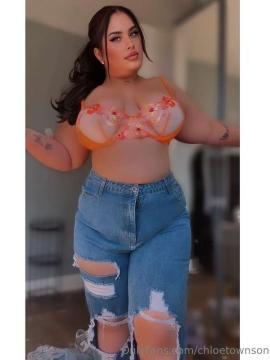 OnlyFans - Chloe townson / @chloetownson1212 — photo 66 of 187