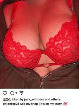 OnlyFans - Chloe townson / @chloetownson1212 — photo 81 of 187
