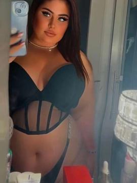 OnlyFans - Chloe townson / @chloetownson1212 — photo 87 of 187