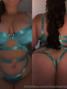 OnlyFans - Chloe townson / @chloetownson1212 — photo 110 of 187