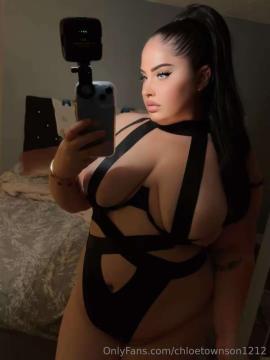 OnlyFans - Chloe townson / @chloetownson1212 — photo 167 of 187