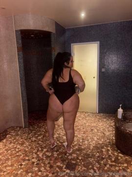 OnlyFans - Miss Chloe / @brunettebaddiie — photo 6 of 496