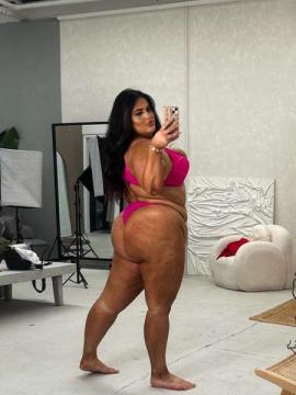 OnlyFans - Miss Chloe / @brunettebaddiie — photo 19 of 496