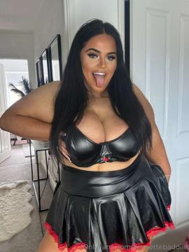 OnlyFans - Miss Chloe / @brunettebaddiie — photo 30 of 496