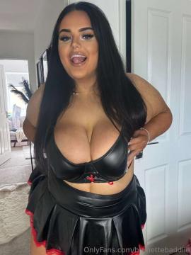 OnlyFans - Miss Chloe / @brunettebaddiie — photo 35 of 496