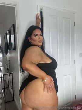 OnlyFans - Miss Chloe / @brunettebaddiie — photo 57 of 496