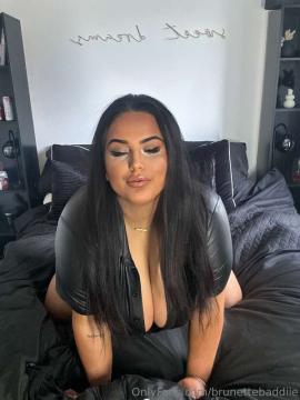 OnlyFans - Miss Chloe / @brunettebaddiie — photo 126 of 496
