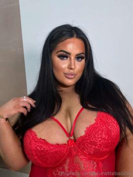 OnlyFans - Miss Chloe / @brunettebaddiie — photo 168 of 496