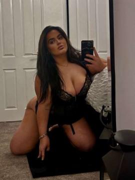 OnlyFans - Miss Chloe / @brunettebaddiie — photo 394 of 496