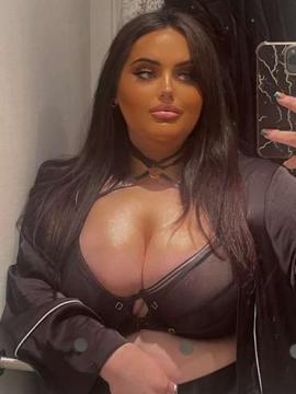 OnlyFans - Miss Chloe / @brunettebaddiie — photo 397 of 496