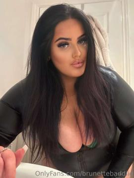 OnlyFans - Miss Chloe / @brunettebaddiie — photo 470 of 496