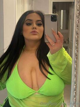 OnlyFans - Miss Chloe / @brunettebaddiie — photo 480 of 496