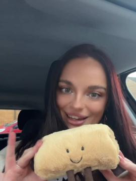 OnlyFans - Stormi / @stormi_xx - 32DD — photo 58 of 117