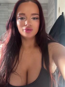 OnlyFans - Stormi / @stormi_xx - 32DD — photo 81 of 117