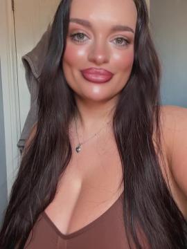 OnlyFans - Stormi / @stormi_xx - 32DD — photo 87 of 117